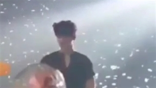 هعیی کاش  نونو با گوشی من عکس میگرفت:)))))