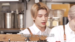 قسمت 38 برنامه EN-O'CLOCK + زیرنویس فارسی