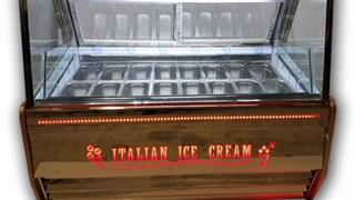 یخچال بستنی اسکوپی