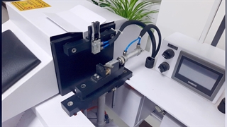 تست چگونگی کارکرد ربات پیوندزن نشا در حضور مشتری قبل از خرید