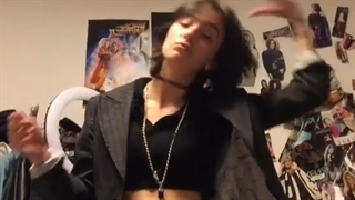 Challenge tik tok:دخترا با کت و شلوار