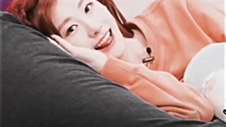 She was so pretty,, ><☘️