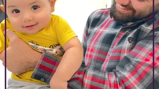 تلاش برای خواباندن نی نی