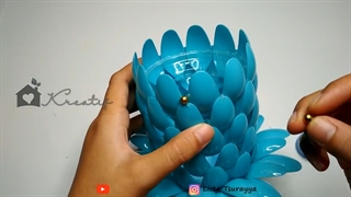 ساخت گلدان با قاشق یکبارمصرف