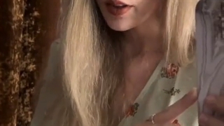 تیک تاک تیلور با اهنگ بلک پینک پینک ونوم