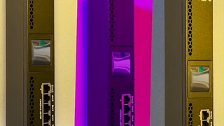 روتر قوی مناسب برای مدیریت شبکه های متوسط(میکروتیک RB-3011-UiAS-RM)