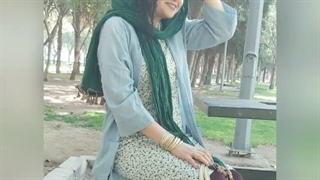 نیلوفر وحشی، آرزو حاجی خانی لمینت