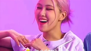 رزی و موهای صورتی