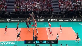 هایلایت بازی دو تیم امریکا-لهستان، یک چهارم نهایی رقابت‌های قهرمانی جهان