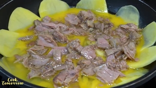 طرز تهیه املت تن ماهی (مجله پاورقی)