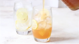 شربت عسل و لیمو