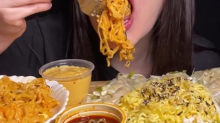 چالش غذا خوری