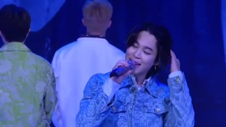 اجرای آهنگ Permission to Dance توسط بی تی اس در  The Late Late Show(1)