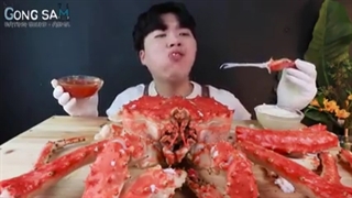 خرچنگ میخوره