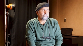 نرمش هایی برای  تقویت بدن بیان انرژی قسمت دوم_امیر دژاکام_آپلود بهمن جولائی