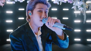 داینامیت بی تی اس در گرمی