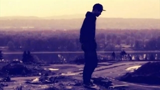 Broken yet holding on نایتکور