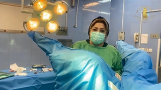لابیاپلاستی در اتاق عمل با بیهوشی ... بخاطر بزرگ بودن بیش از حد لابیاها