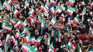 سرود رفیق شهیدم در حرم حضرت شاهچراغ(ع) چند روز پس از حمله تروریستی