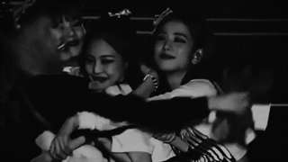 لحظات دخترا ساخت خودم