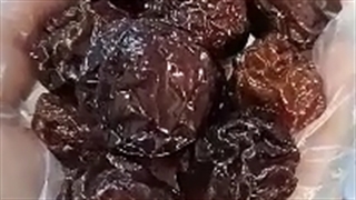 آلوچه سیاه مراغه - نرم و گوشتی