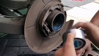 تعویض بلبرینگ چرخ خودرو