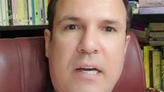 (۱) داستان زندگی من ( قسمت اول ) انداختن من جلوی ماشین تو خیابون در ۳ سالگی بر اثر حسادت وحشتناک خواهرها