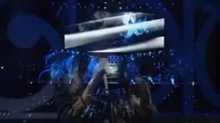 کنسرت آیو آهنگ Cruel fairy Tale در سال ۲۰۱۲