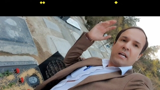 ۲ جا که خدا به بنده هاش میخنده