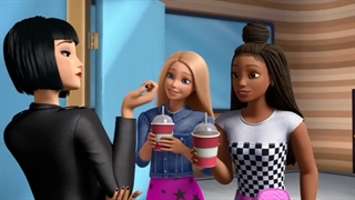 باربی iki yildiz doguyor barbie it takes two _ barbie turkiye