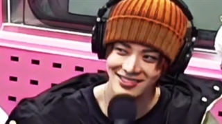 وقتی مارک یوتارو اوپااا صدا میکنه (جوری که دل یوتا برا مارک ضعف میره عر)