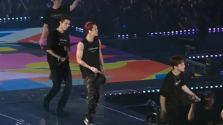 اجرای آهنگ Unfair از اکسو در کنسرت EXOPLANET #5 EXplOration in Seoul