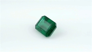 Get Loose Emeralds for Sale in Chordia Jewels at a Wholesale rate