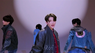 اجرای "BE ORGINAL" آهنگ "under the skin" از "team&"