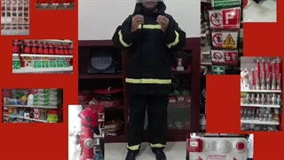 لباس آتش نشان بر تن F125