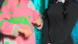 شبیهش بود...