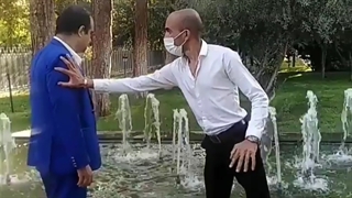 ارمیس و دلقک بازی هاش