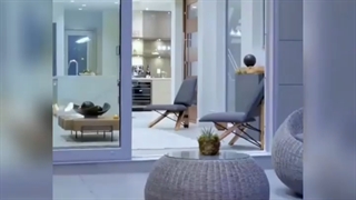 ویلای فوق لاکچری با نمای شیشه ای