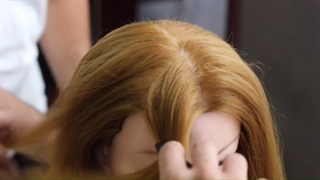 ایجاد تقارن در مو برای چتری