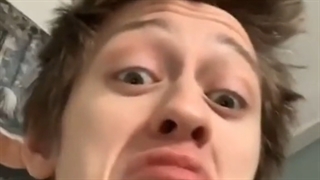 یه کلیپ سمی از پرسی (زیویر). چرا این بشر آنقدر سمههه⁦^_^⁩