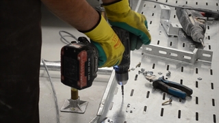 کار با دریل پیچ گوشتی