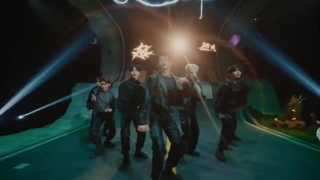 دنس ام وی آهنگ In bloom از گروه ZeroBaseOne به سبک" Performance Ver "