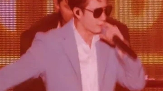 اجرای سولو بنگ چان (  STRAY KIDS) در روز دوم تور کنسرت 5Star Dome در ژاپن ( آهنگ منتشر نشده )