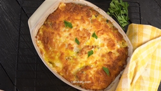 ساده‌ترین روش پخت گراتن سیب‌زمینی با سس پنیر پیتزا