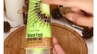 کرم آبرسان دست کیوی وکالی | فروشگاه دوشیزه