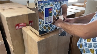 دستگاه پرکن پودر و گرانول (حبوبات، آجیل، کشمش و...) مناسب انواع مواد شیمیایی غذایی و دارویی