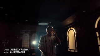 دانلود آهنگ جدید افشین مطمئن نیمه پنهان - میفاموزیک