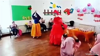 اجرای رزیتا دغلاوی نژاد (خاله فرشته مهربون) برای دبستانی ها