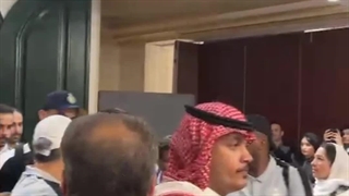 ورود رونالدو به هتل اسپیناس در میان انبوه جمعیت