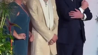 حضور سوکجین تو ایونت برند جواهرات فرد(ویدیو ها و مصاحبه هاشو میزارم)